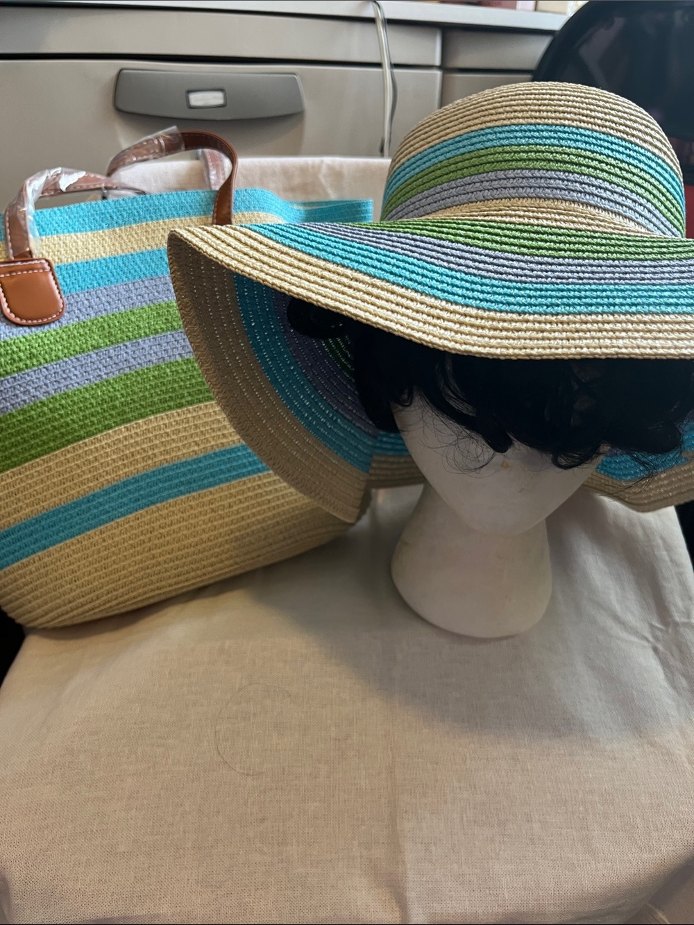 Beautiful Striped Wide-Brim Straw Sun Hat - Aqua, Green, Natural